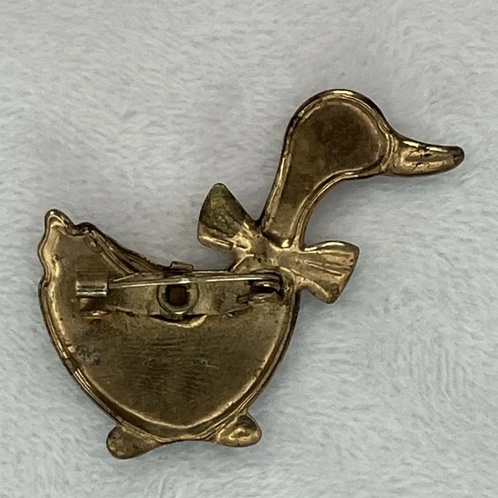 Vtg Silly Mother Goose Brooch Pin Gold Tone Multicolor Cottagecore Whimsy Kitsch
